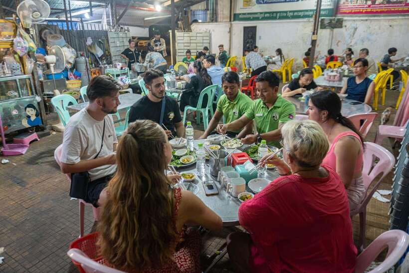 Phnom Penh Night Foodie Vespa Tour / Tuk Tuk Available - Stop-by-stop: Wat Botum Park, markets, Russian Market, and Bassac Lane