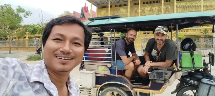 Phnom Penh: Private City Tour by Tuk-Tuk/Full or Half Day - Choeung Ek Killing Fields: reflection time with your audio pacing