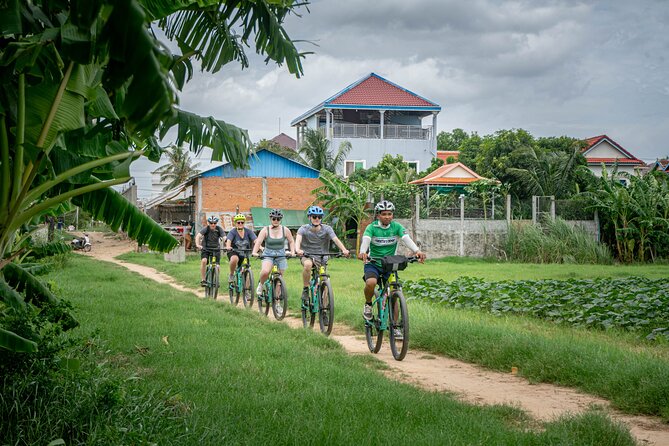 Phnom Penh Silk Island Bike Tour/ E-Bike or Tuk Tuk - The cycling portion: flat enough for most, active enough to count