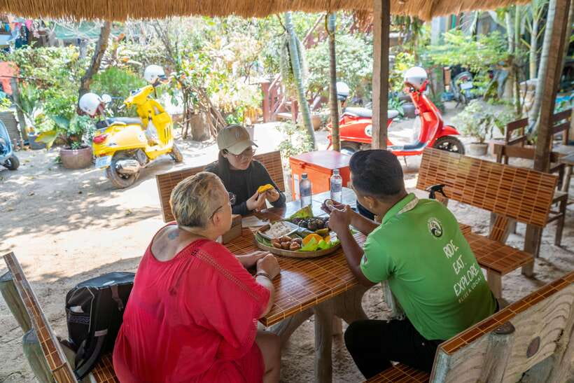 Phnom Penh Silk Island Sunset Vespa Tour / Tuk Tuk Available - Silk Island ferry to a 3 pm departure: why the timing matters