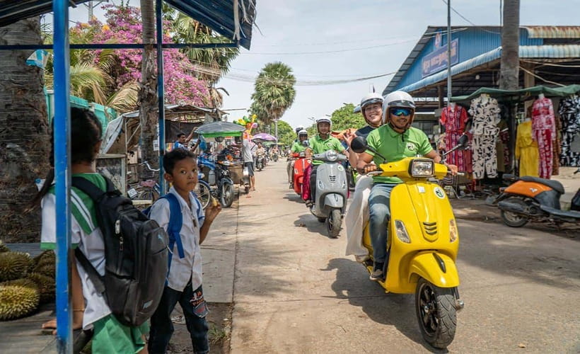 Phnom Penh: Silk Island Tour by Vespa with Tuk Tuk Available - Silk Island itself: the views, the weaving work, and the real rhythm