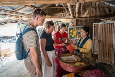 Phnom Penh Silk Island Vespa Tour / Tuk Tuk Available - Morning Start at Mongkol Serey Temple