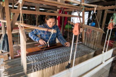 Phnom Penh: Silk Islands Bike Tour - Getting from hotel pickup to the bike shop briefing