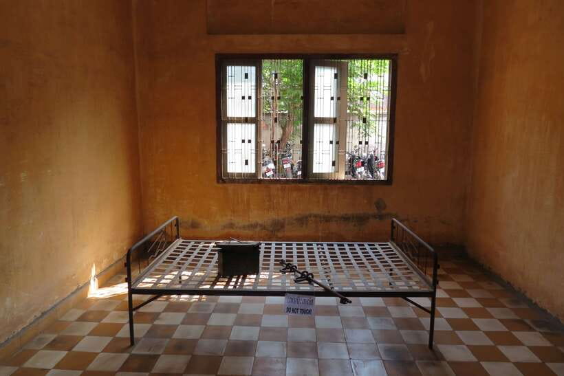 Phnom Penh Small Group City Tour - Tuol Sleng (S-21) Genocide Museum: A Former School Turned Prison
