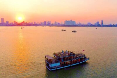 Phnom Penh: Sunset Cruise with Unlimited Beer &Fruit platter - Unlimited drinks and how service actually works