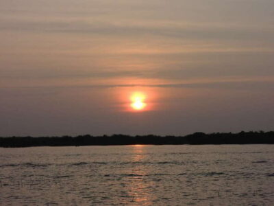 Phnom Penh to Siem Reap cruise/land tour (one way) - Tonle Sap River Moments From the Deck