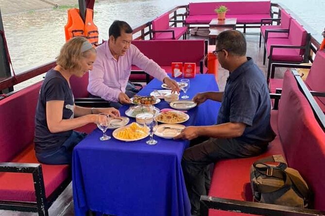 Phnom Penh to Siem Reap Cruise/road tour or Siem Reap/Phnom Penh - BBQ lunch and drinks: the social part of the day