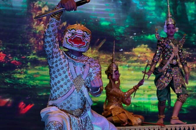 Phnom Penh Unique Classical Dance Show Every Saturday &Sunday - A front-row view of Ramayana drama on Preah Sisowath Quay