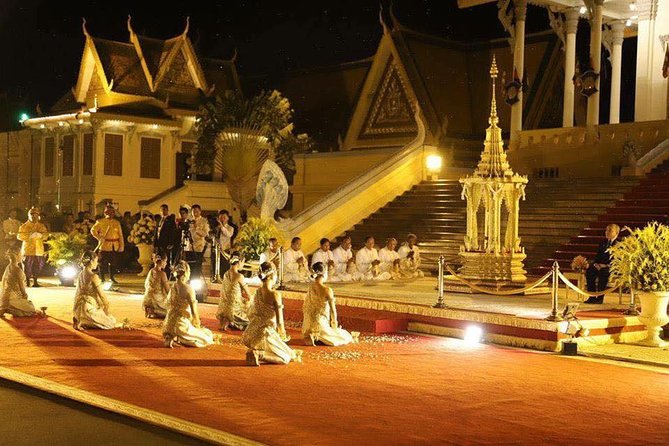 Phnom Penh Vital Discovery-Full Day Tour (Including all services) - Tuol Sleng (S-21): when the tour becomes hard to forget