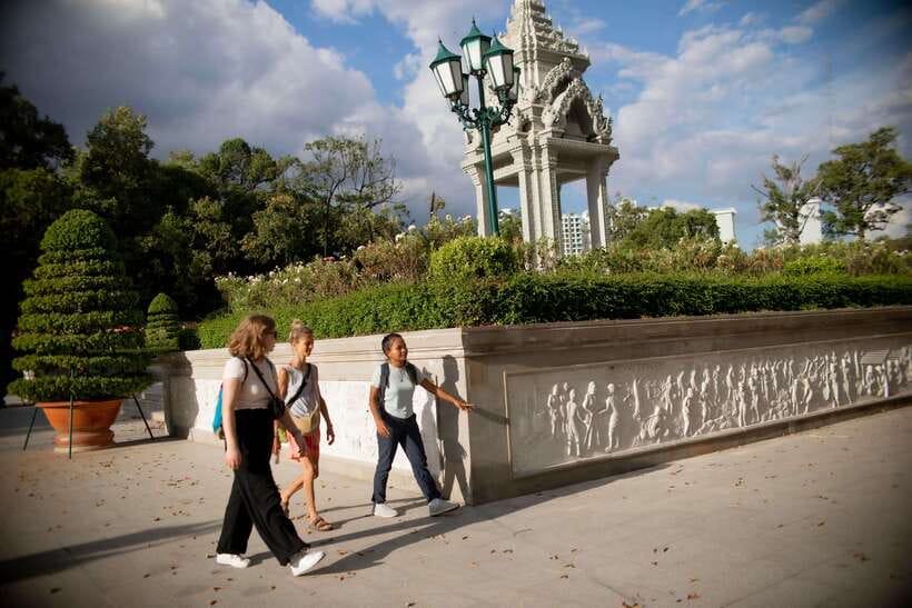 Phnom Penh: Walking Highlight City Tour - Why This 3-Hour Walking Tour Makes Sense in Phnom Penh
