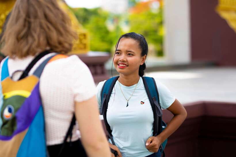 Phnom Penh: Walking Highlight City Tour - Independence Monument Viewpoint: The Photos and the Feeling of Arrival