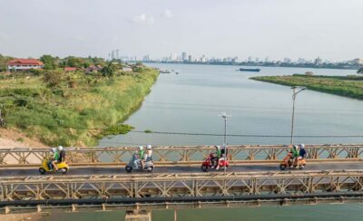 Phnom Penh: Walking Tour, Food Tour & Sunset Cruise - Independence Monument to Friendship Monument: a smart first warm-up