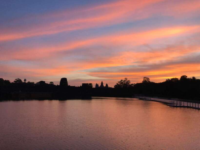 Private Angkor Wat Sunrise Tours And Sunset Floating Village - Why This Private Angkor Wat Sunrise + Tonle Sap Plan Works