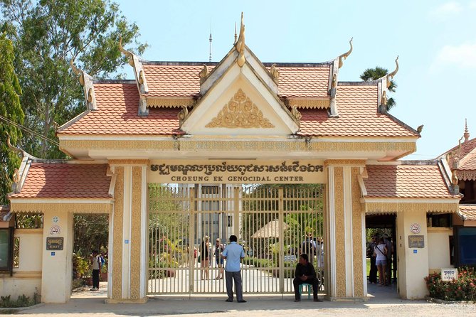 Private Half Day To Killing Field & S21 Genocidal Museum in Phnom Penh - Who should book this (and who should think twice)