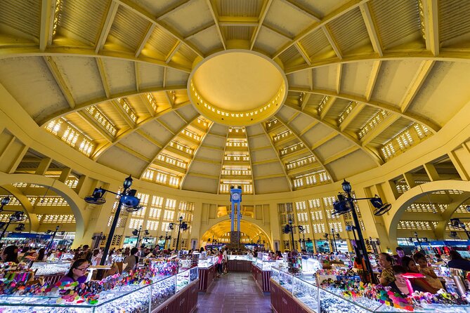 Private Half-Day Tour of Phnom Penh's Traditional Markets - Stop 3: Phar Chars Old Market (More Local, More Everyday)