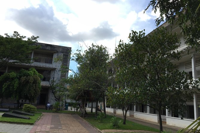 Private One Day Trip in Phnom Penh Capital City - Choeng Ek Killing Fields: understanding the route to fate
