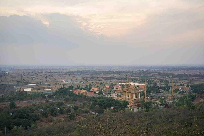 Private Oudong Temple Day Tour from Phnom Penh - Key takeaways