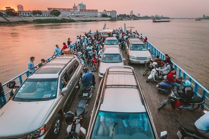 Riverside Walking Tour with Snack, Drinks & Local Ferry Ride - The Sunset Local Ferry Ride: Phnom Penh from the Water