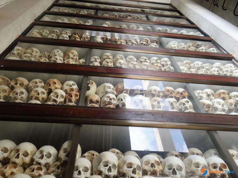 Royalpalace, Toul Sleng (S21), Museum & Killing Field - Killing Fields of Choeung Ek: the drive, the numbers, and the memorial stupa