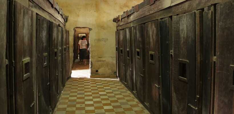 S21 & Killing Fields Tour with Khmer Lunch & Drink - Price and value: why $38 can work out (and what you still pay for)