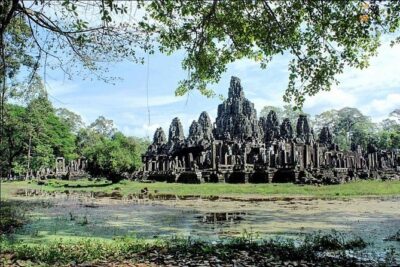 Shared Tour to Angkor Wat, Bayon and Ta Prohm Temples - Angkor Wat inside and out: what you’ll actually get with 3 hours