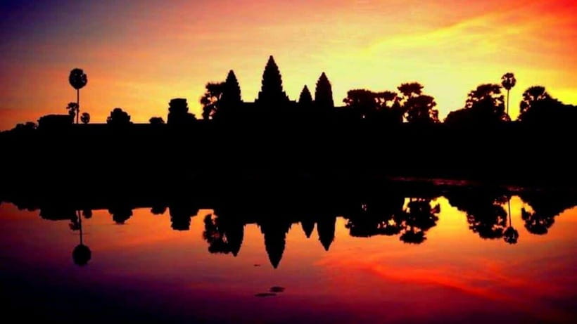 Siem Reap: 2-Days Angkor Wat with Sunrise Small-Group Tour - Day 2 after sunrise: Ta Prohm, Eastern Gate, Bayon, and the terraces
