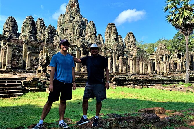 Siem Reap 2 Days Private Tour Angkor Wat and Floating Village - Comfort That Matters in Siem Reap: Private Vehicle, Guide Time, and Cooling Breaks