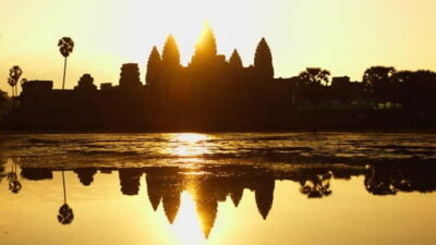 Siem Reap: Angkor Wat Private Tour with Sunrise - Private Setup in Siem Reap: Tuk-Tuk, Van, and a Guide Who Explains