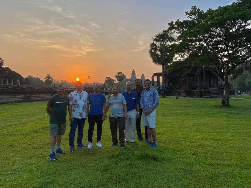 Siem Reap: Angkor Wat: Small-Group Sunrise or Sunset Tour - Key things you’ll notice on this Angkor day