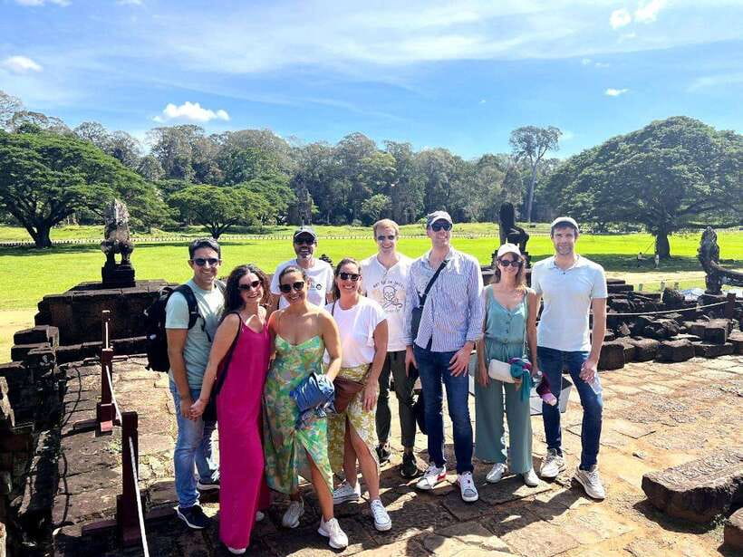Siem Reap: Angkor Wat: Small-Group Sunrise Tour - Angkor Wat’s hour: corridors, chambers, and bas-relief stories