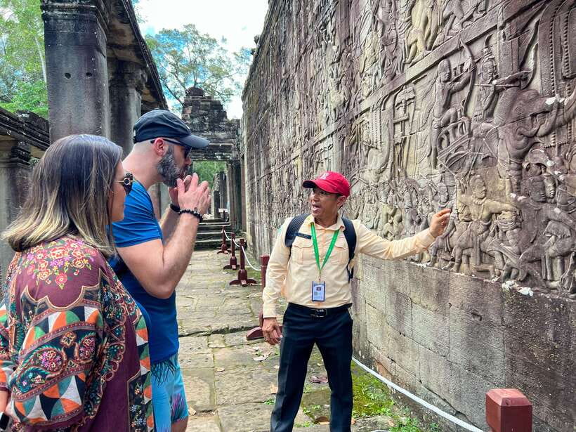 Siem Reap: Angkor Wat Sunrise Tour via Tuk Tuk & Breakfast - Tips to make your day easier (and cooler)