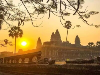 Siem Reap: Angkor Wat Sunrise Tour with Spanish Guide - The Spanish Guide Touch: Clear Stories and Better Photos
