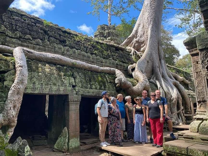 Siem Reap: Angkor Wat Tour with French-Speaking Guide - What the French-speaking guide really adds