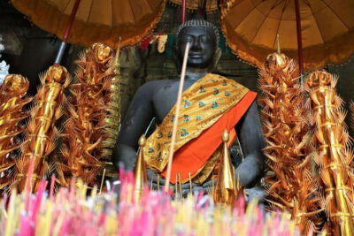 Siem Reap: Angkor Wat with German or English Guided Tour - Pickup and transport: getting to Angkor without burning your whole morning