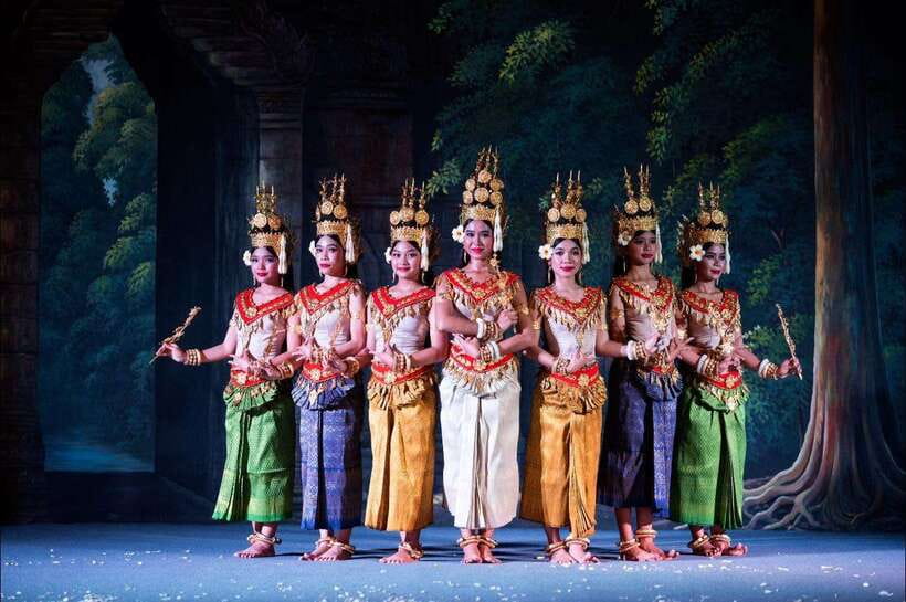 Siem Reap: Apsara Dance Show with Buffet Dinner & Tuk-Tuk... - Should you book this Apsara dinner show?