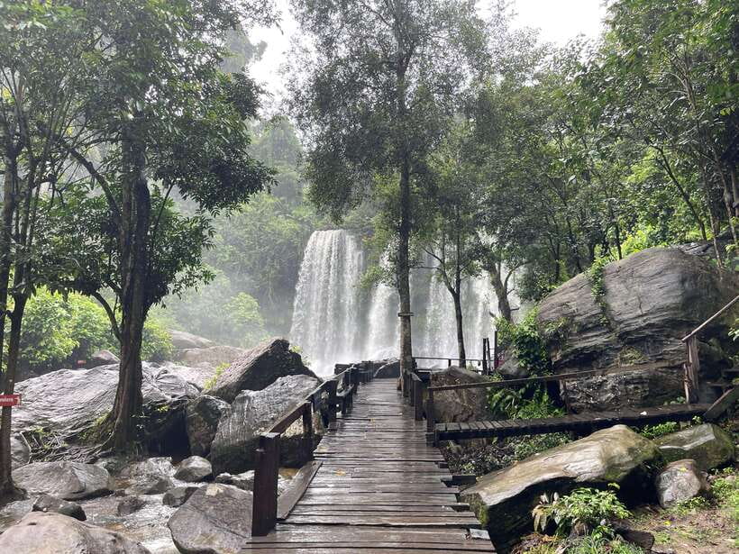 Siem Reap: Beng Mealea, Banteay Srei & Kulen Waterfall Trip - Key things you’ll notice on this trip