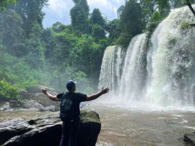 Siem Reap: Beng Mealea, Banteay Srei & Kulen Waterfall Trip - Beng Mealea: wandering a temple that feels unfinished