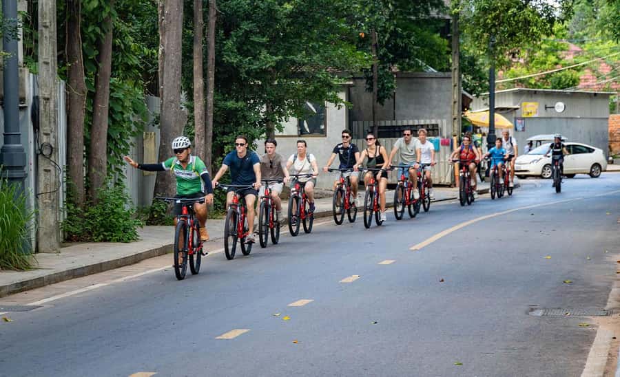 Siem Reap City Haft Day Bike Tour - Price and value at $41: why this morning tour feels fair