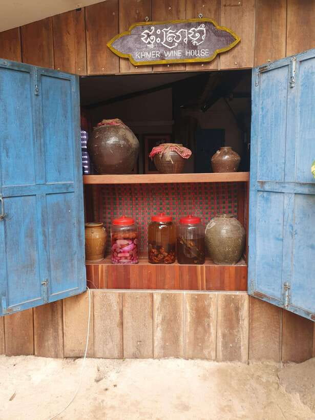 Siem Reap City Hidden Gems (Private Guided Tour) - Royal Residence stop: where power becomes architecture