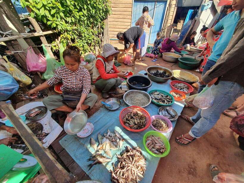 Siem Reap City Hidden Gems (Private Guided Tour) - Satcha Handicraft Incubation Center and Made in Cambodia Market