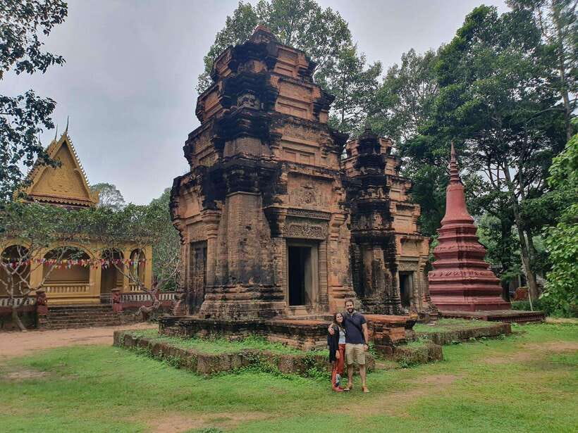 Siem Reap City Hidden Gems (Private Guided Tour) - Big Bat Park and the “pass-by” stops that still shape the story