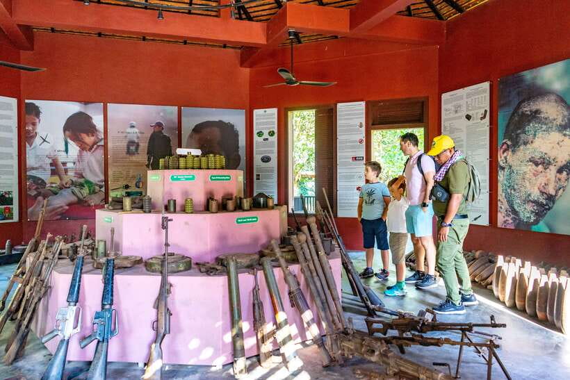 Siem Reap: Countryside Jeep Tour / SUV Car Available - War Museum Cambodia: History You Can’t Ignore