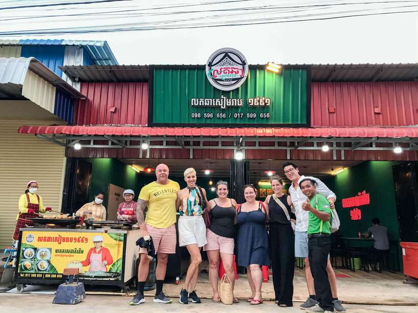 Siem Reap: Evening Food Tour with 10 Local Tastings - Lort Cha’s House: Stir-Fried Rice Pin Noodle the Khmer Way