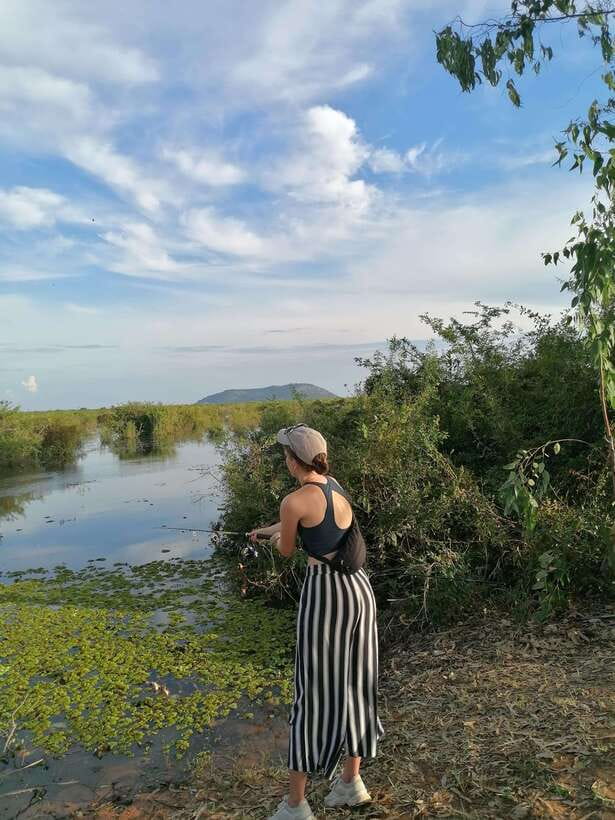 Siem Reap: Fishing in the rice fields, in the villages of Siem Reap - Lunch in a nearby village and what happens to your catch