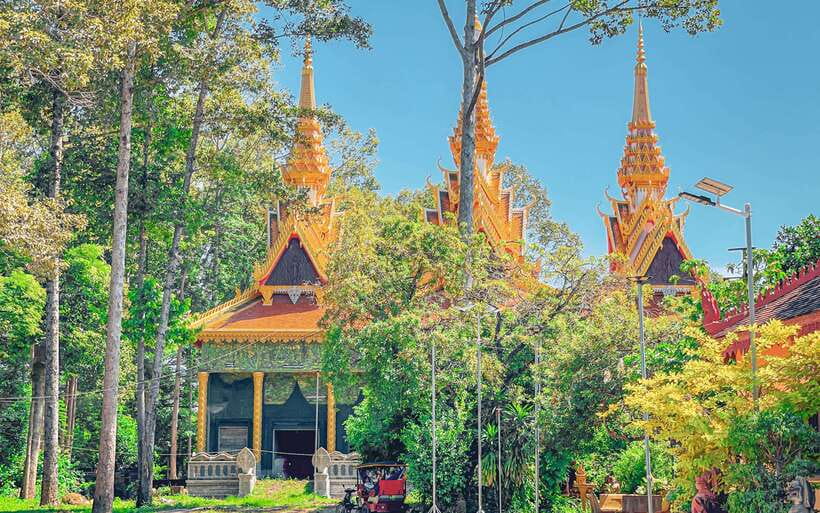 Siem Reap: FREE Market & Local Temple Tour - Should you book this Siem Reap FREE Market & Local Temple Tour?