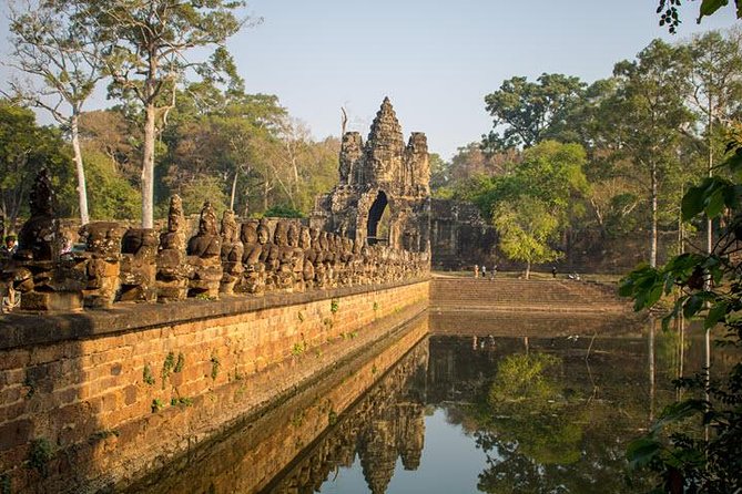 Siem Reap Full Day Angkor Wat Tour Small Group - English Guide + Air-Conditioned Vehicle: Why It’s Worth It Even When You Know the Basics