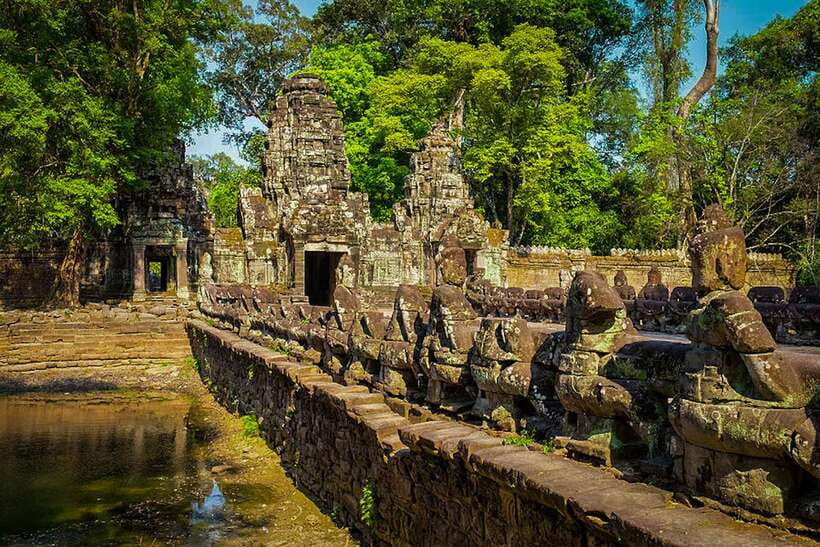 Siem Reap: Grand circle tour Sun set on bakeang hill & Guide - Preah Khan: The Sacred Sword Temple and the Power Behind the Name