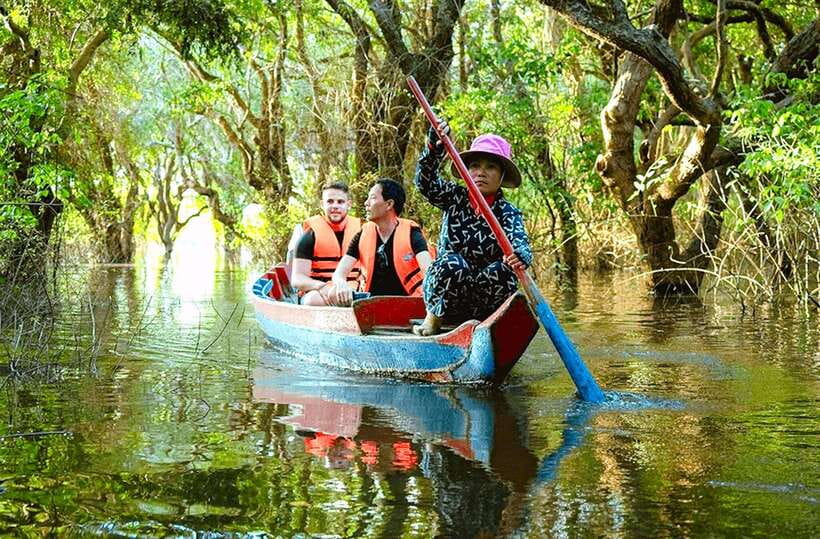 Siem Reap: Half-Day Kampong Phluk with Sunset, Boat & Guide - Kampong Phluk by Boat: What Makes It Worth Your Time