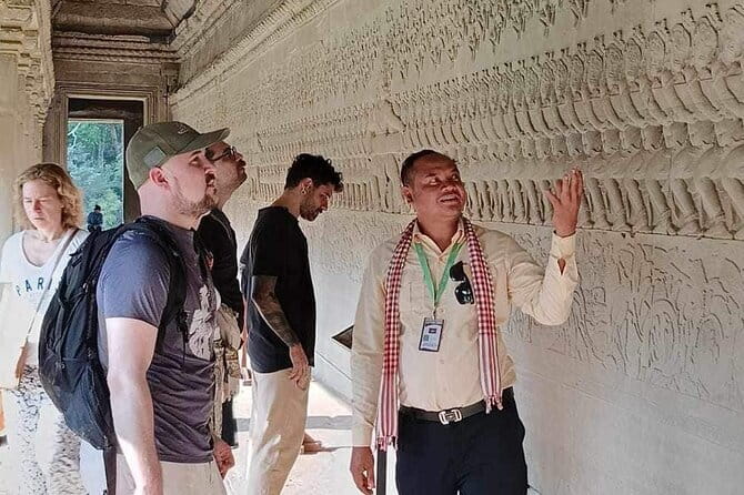 Siem Reap International Airport Shared Shuttle Bus Transfer - The Ride Itself: About an Hour, Air-Con, and WiFi