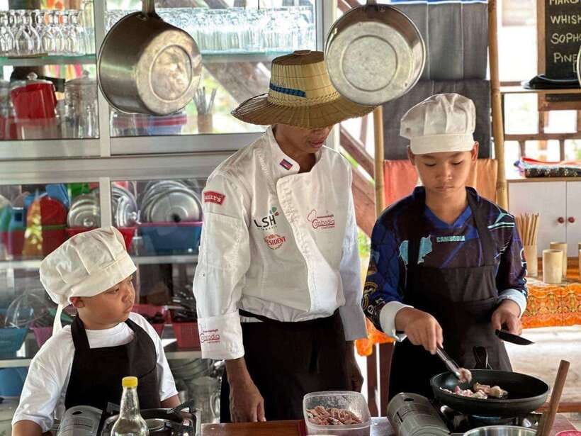 Siem Reap Khmer Cooking Class and Local Market Tour - Why this Khmer cooking day feels more personal than a restaurant class